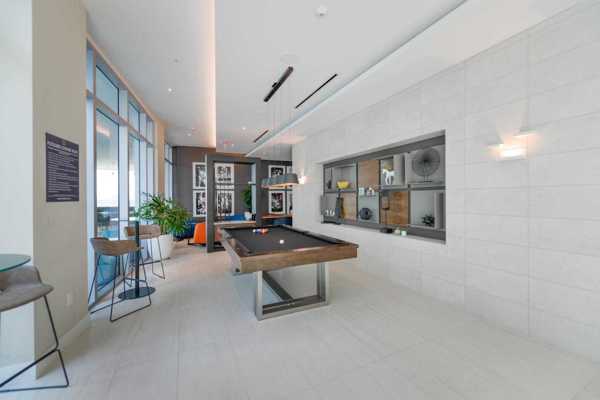 Appartamento Luxury 1/1 + Den Modern In Design District *